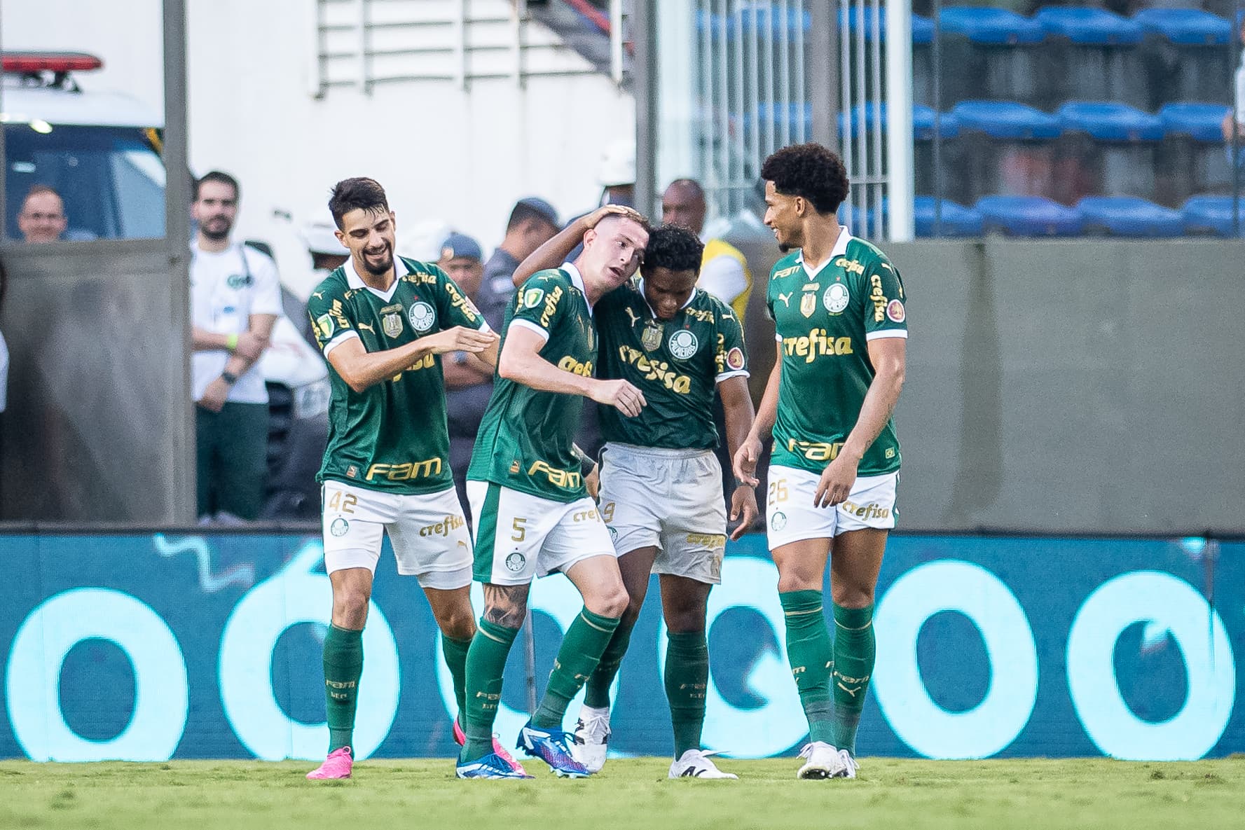 Palmeiras vence Mirassol de virada e se classifica no Paulistão
