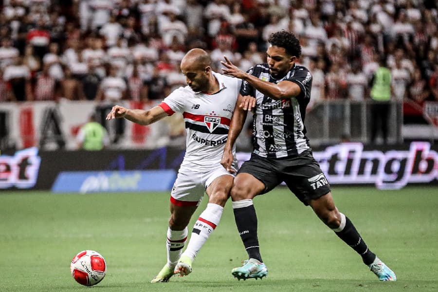 São Paulo espanta má fase ao vencer a Inter de Limeira e ajuda o Corinthians