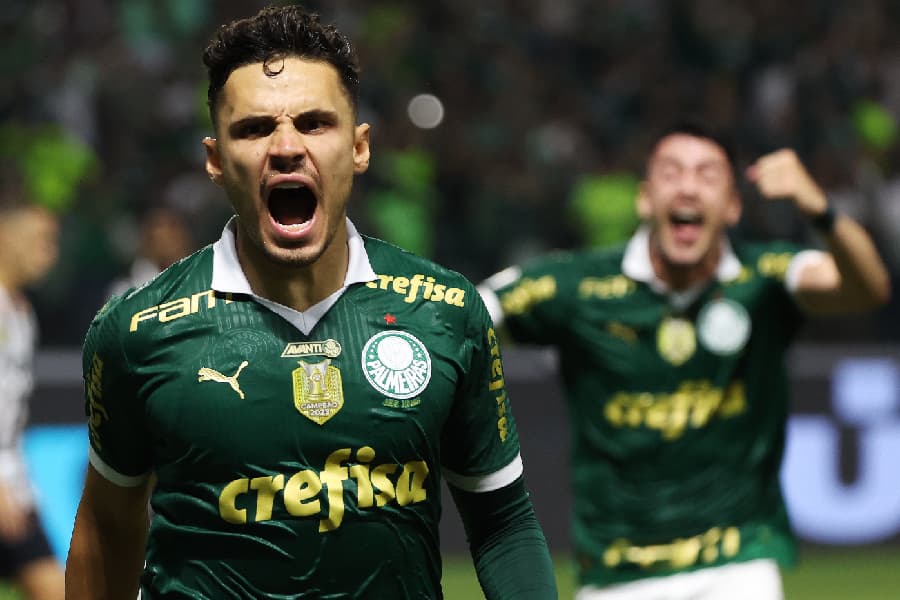Palmeiras bate o Santos e é tricampeão paulista após 90 anos