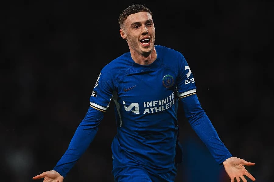 Quem é Cole Palmer, jovem estrela do Chelsea dispensada por Guardiola no City