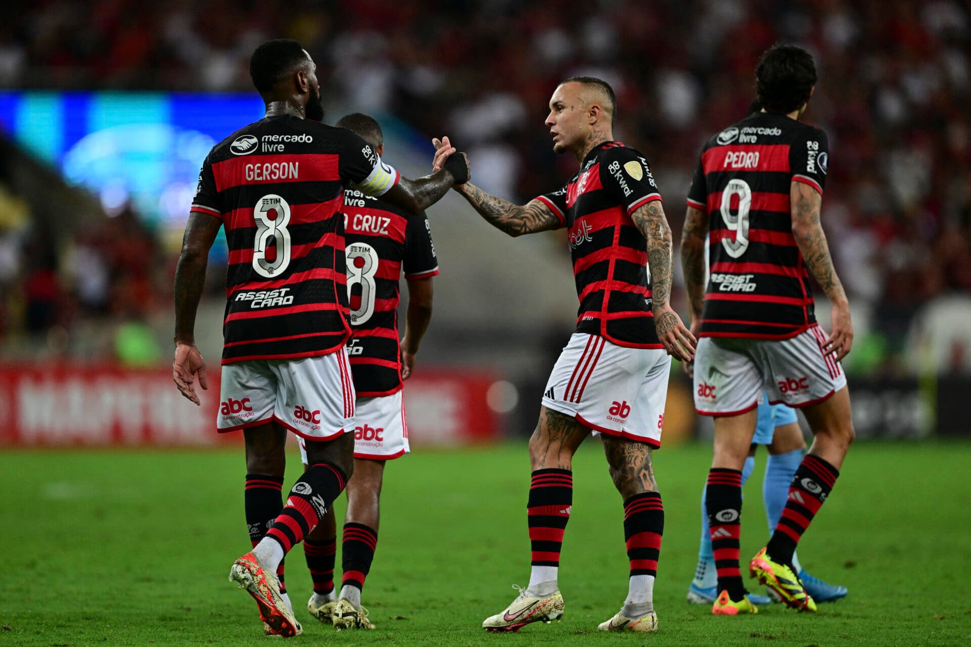 Flamengo goleia o Bolívar e se recupera na Libertadores