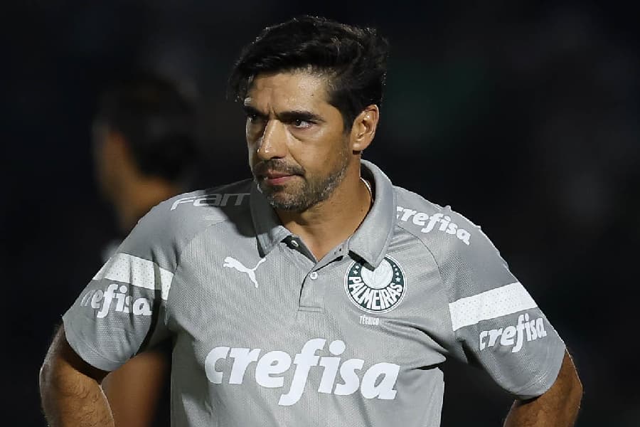 Erros custam caro e Palmeiras pode ter ‘pior’ ano de Abel