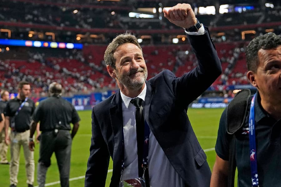 Pupilo de Cruyff, técnico do Panamá quer ser ‘novo Marrocos’