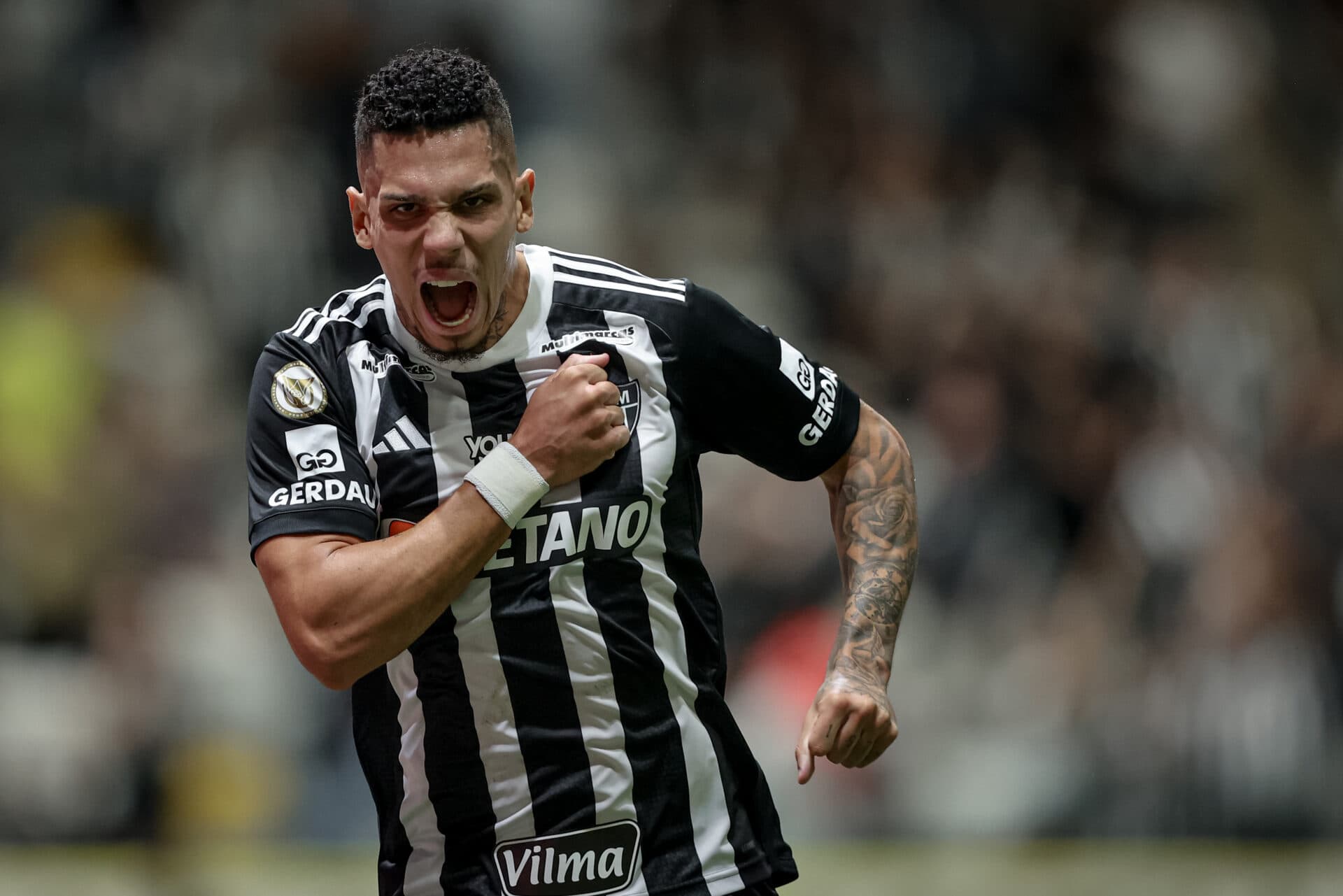 Atlético-MG espanta má fase e vence o então embalado São Paulo