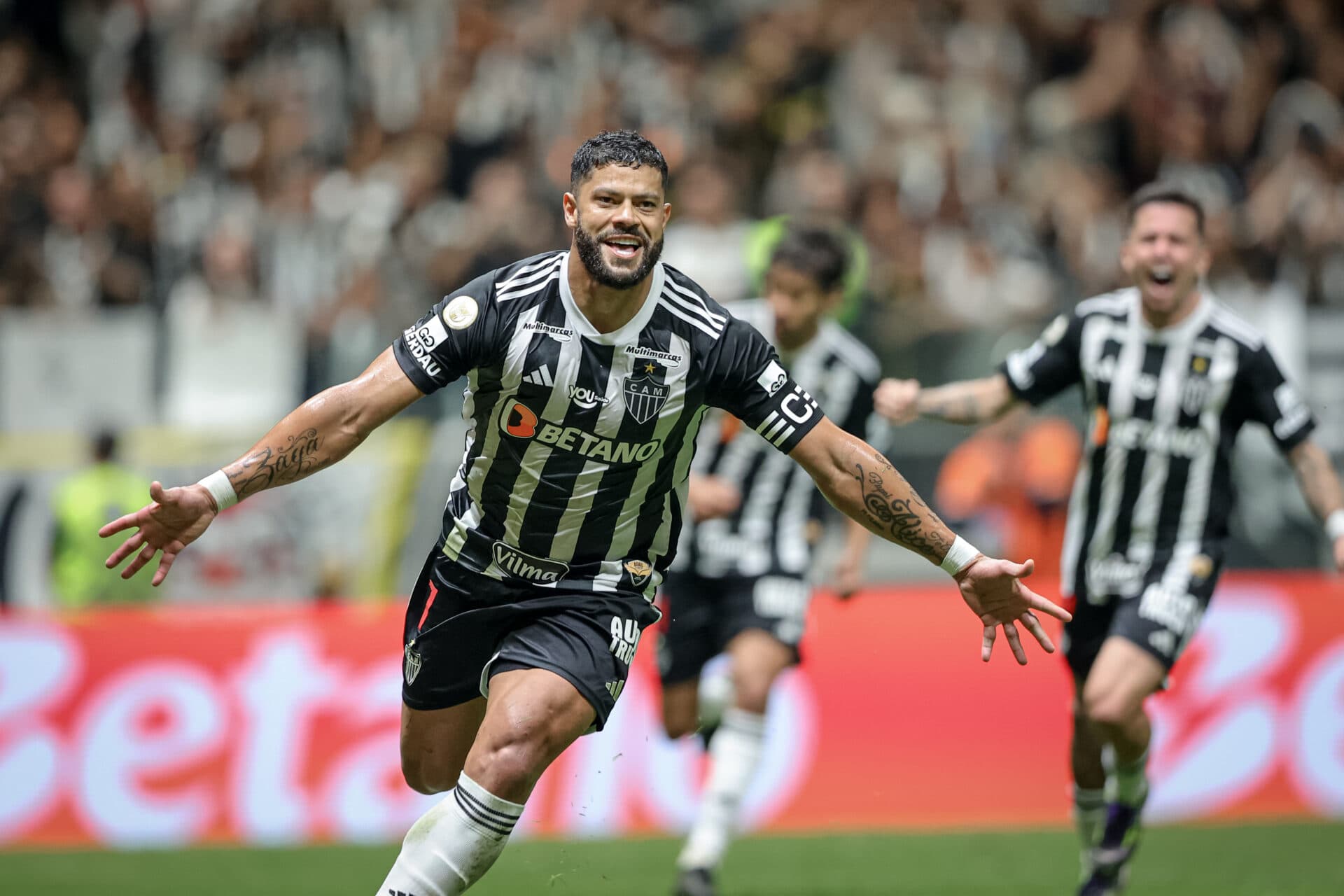 Atlético-MG vence o Corinthians com dois pênaltis