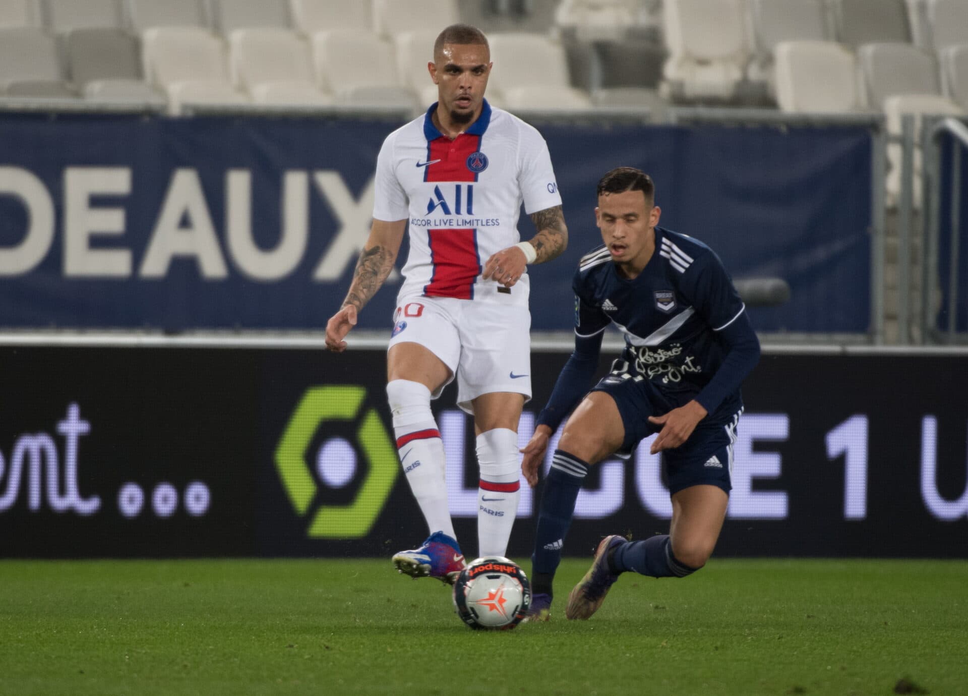 Kurzawa: lateral oferecido ao Corinthians só jogou 8 jogos em 3 anos