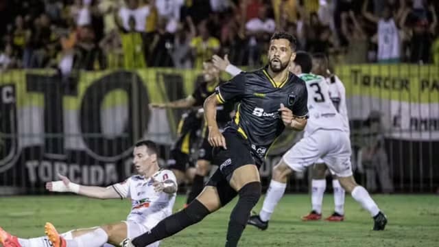 Série C: Volta Redonda abre vantagem contra o Athletic na final