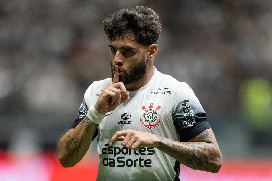 Corinthians vira contra o Criciúma e aumenta sonho da Libertadores