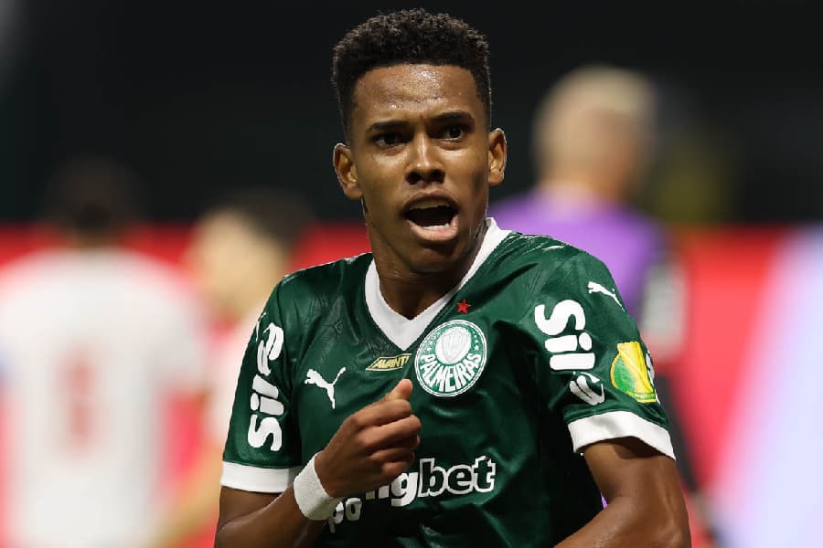 Palmeiras vira contra o Botafogo-SP e segue vivo no Paulistão