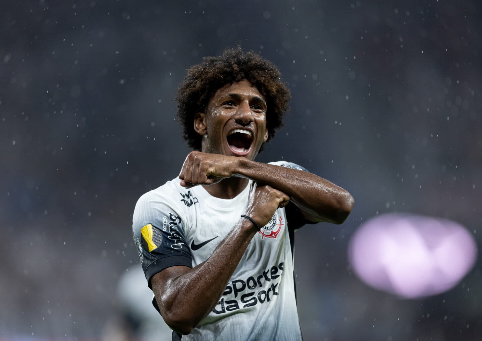 Corinthians faz lição contra o Noroeste e segue embalado no Paulistão