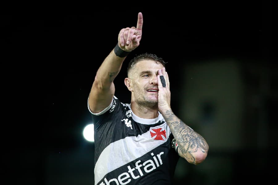 Vegetti no topo: quem são os artilheiros do Brasil em 2025