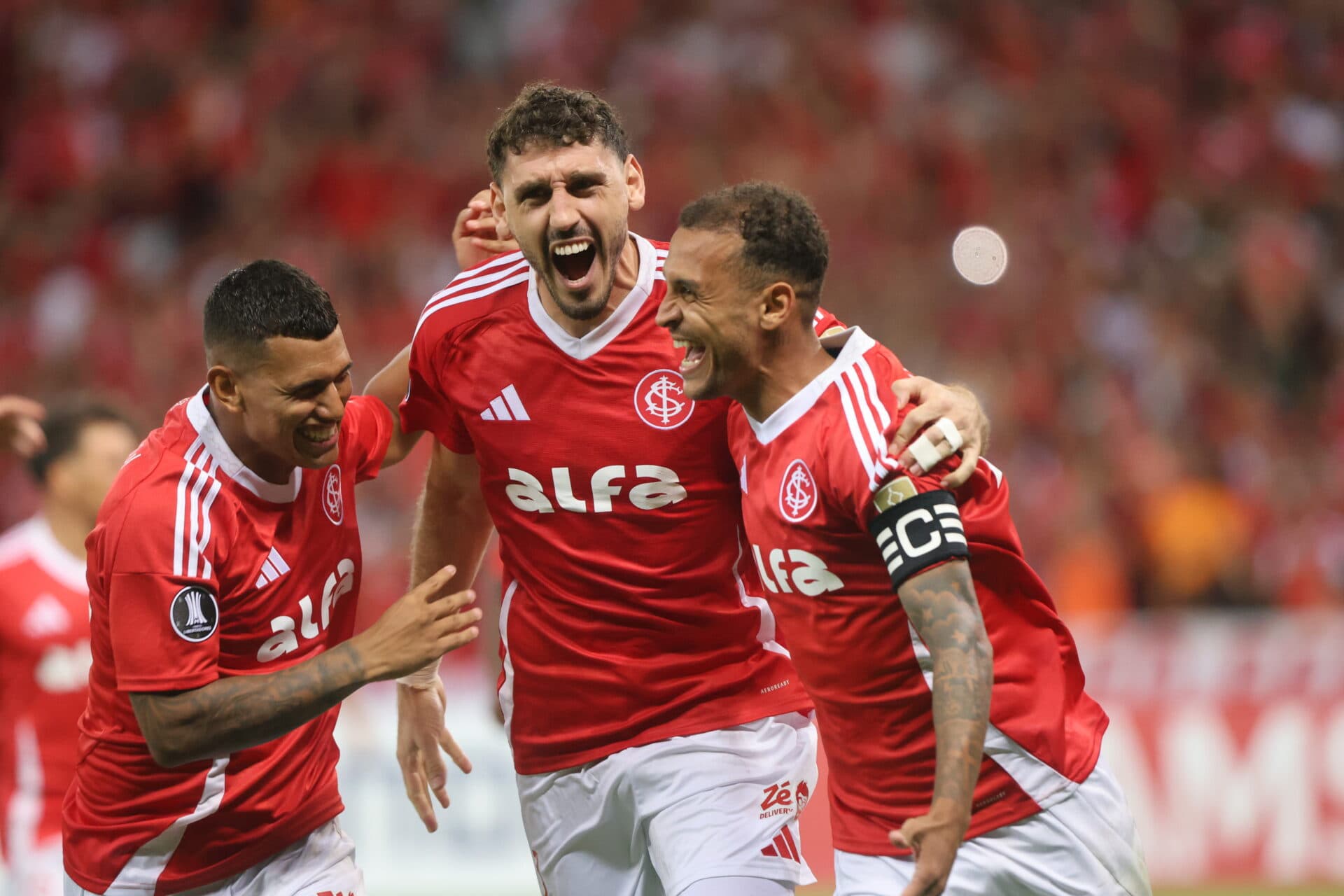 Inter bate o Atlético Nacional na Libertadores e segue invicto na temporada