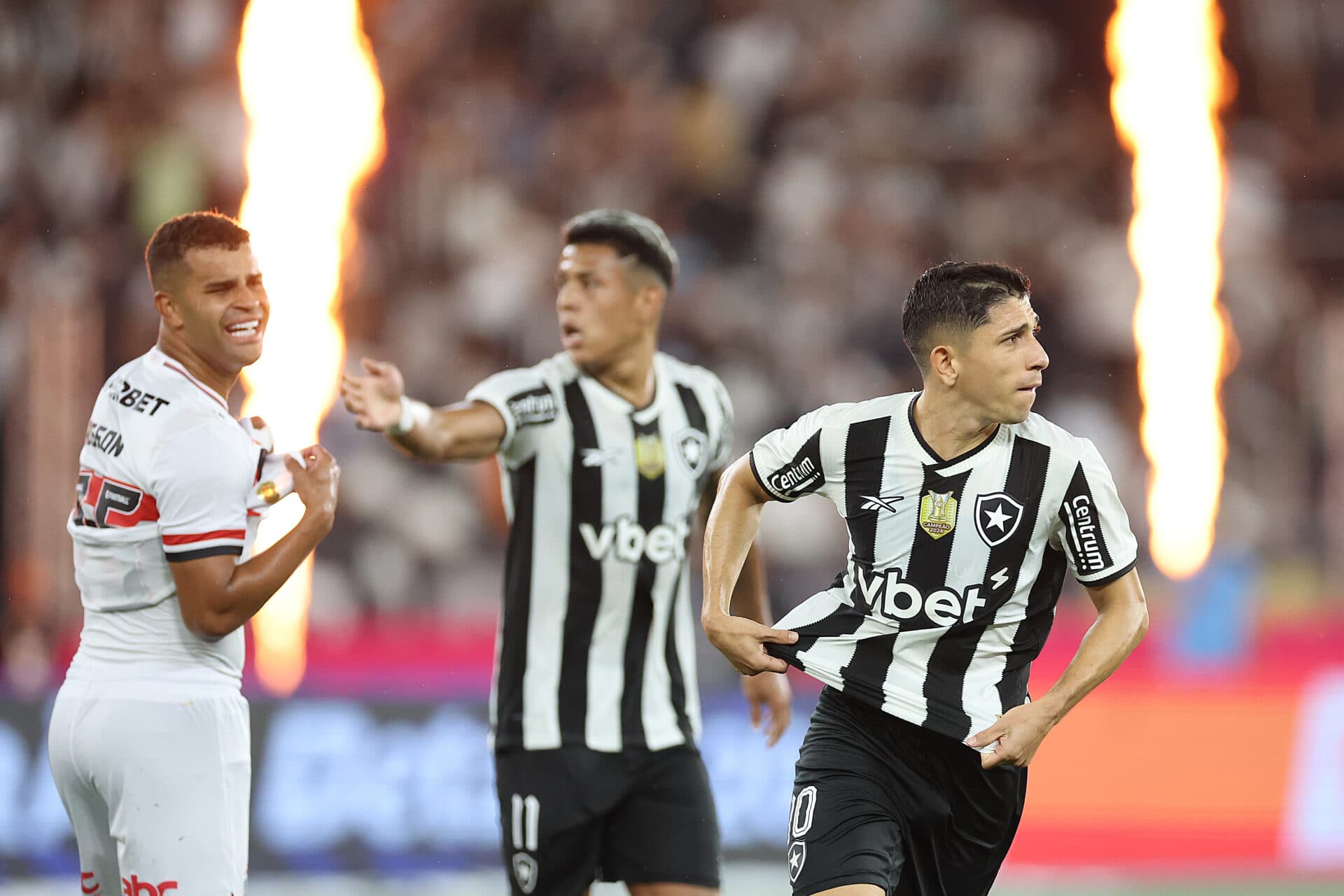 São Paulo vive filme repetido e cede empate ao Botafogo