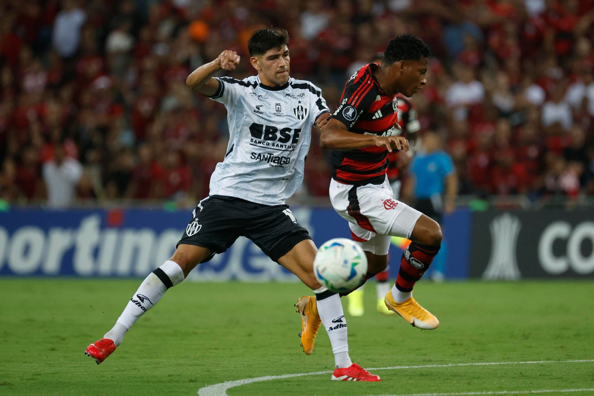 Flamengo é surpreendido e perde para o Central Córdoba pela Libertadores