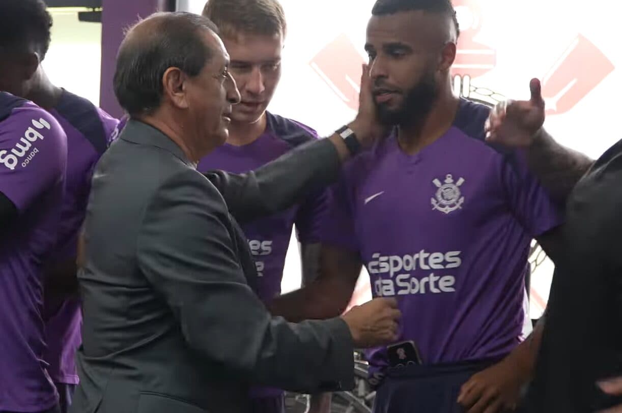 Ramón se despede e Corinthians mantém negociação com Dorival