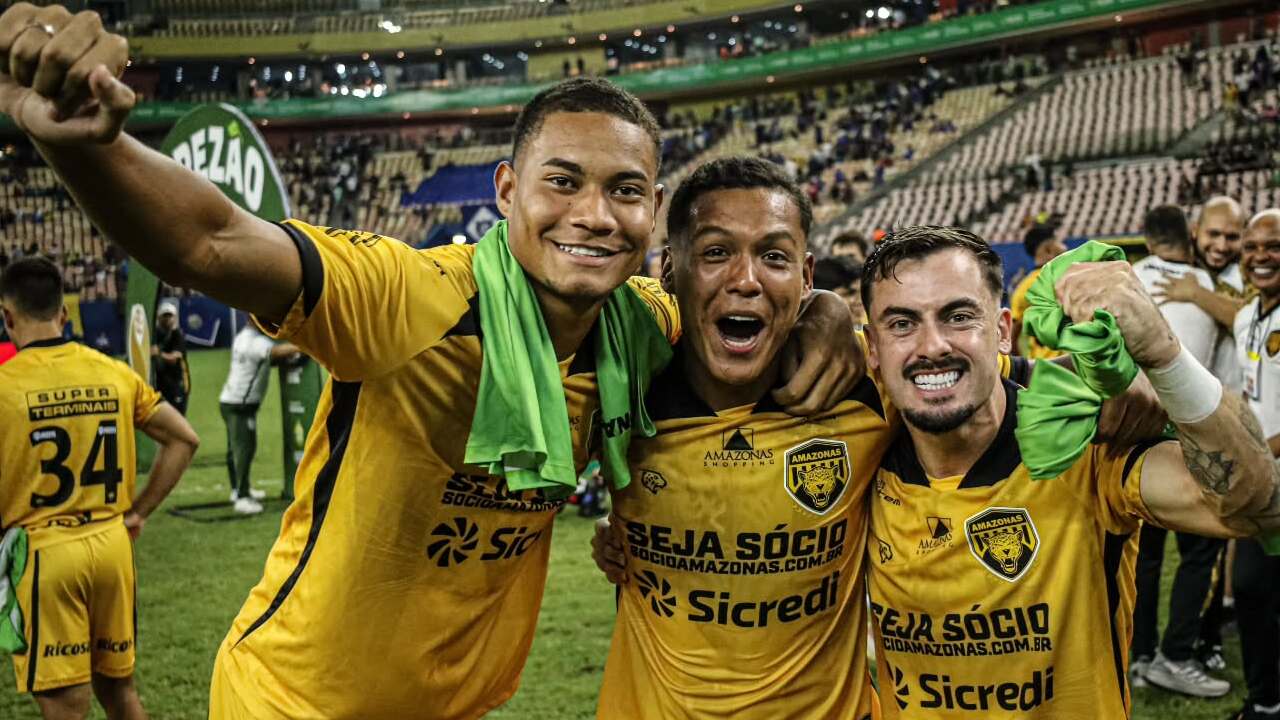 Duelo na Série B: Goiás enfrenta Amazonas em busca de vitória; confira onde assistir ao vivo