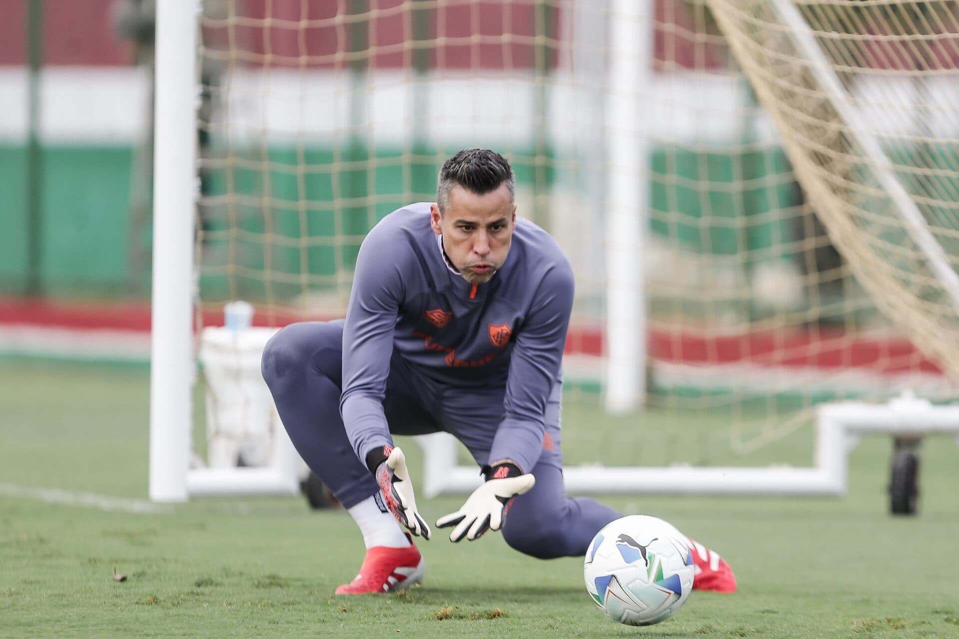 Goleiro Fábio deve bater recorde de jogos na história no Mundial de Clubes