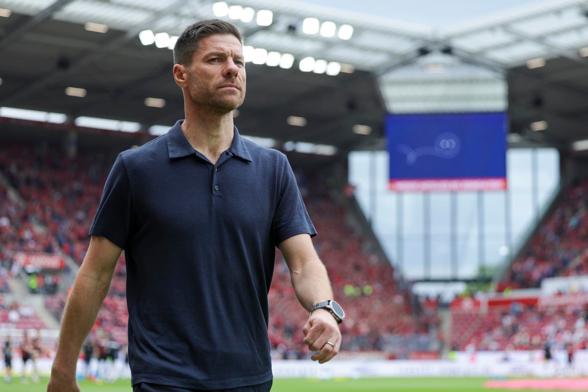 Real Madrid anuncia Xabi Alonso como substituto de Ancelotti