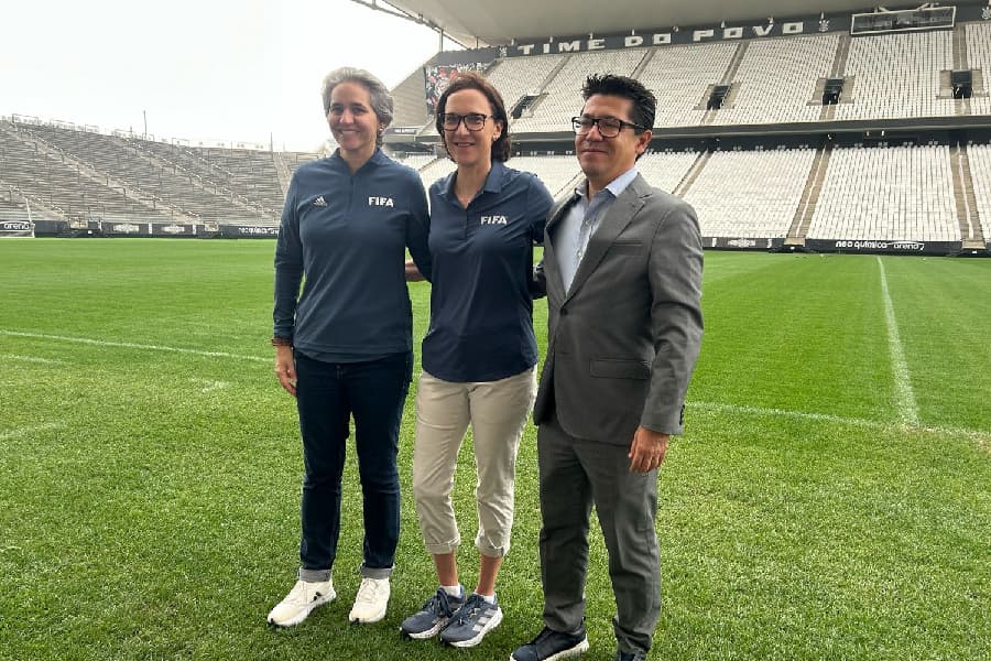 Fifa detalha mudanças e explica escolha da Arena para Copa: ‘Não joga em sintético’