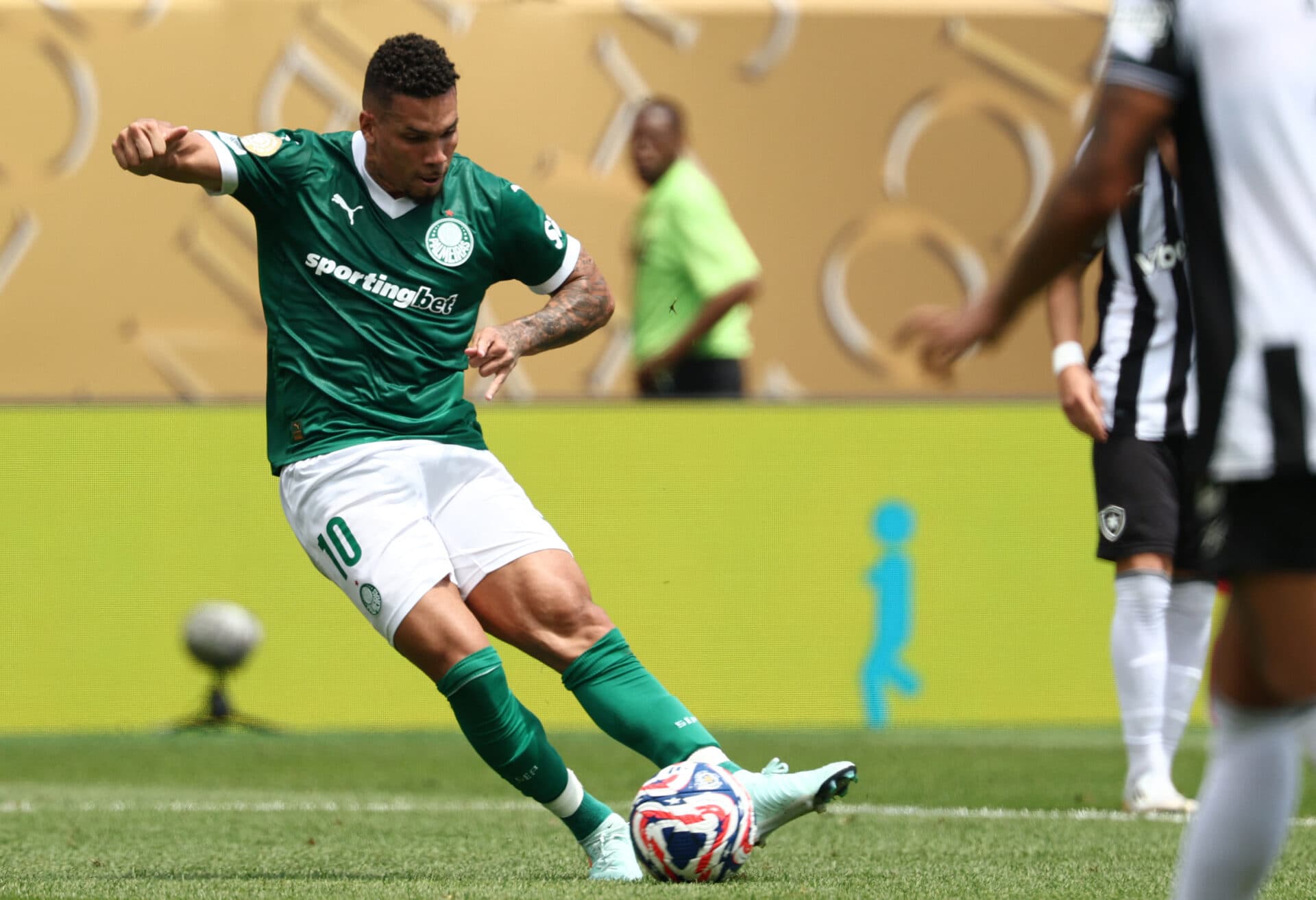 Herói do Palmeiras, Paulinho passará por cirurgia após Mundial