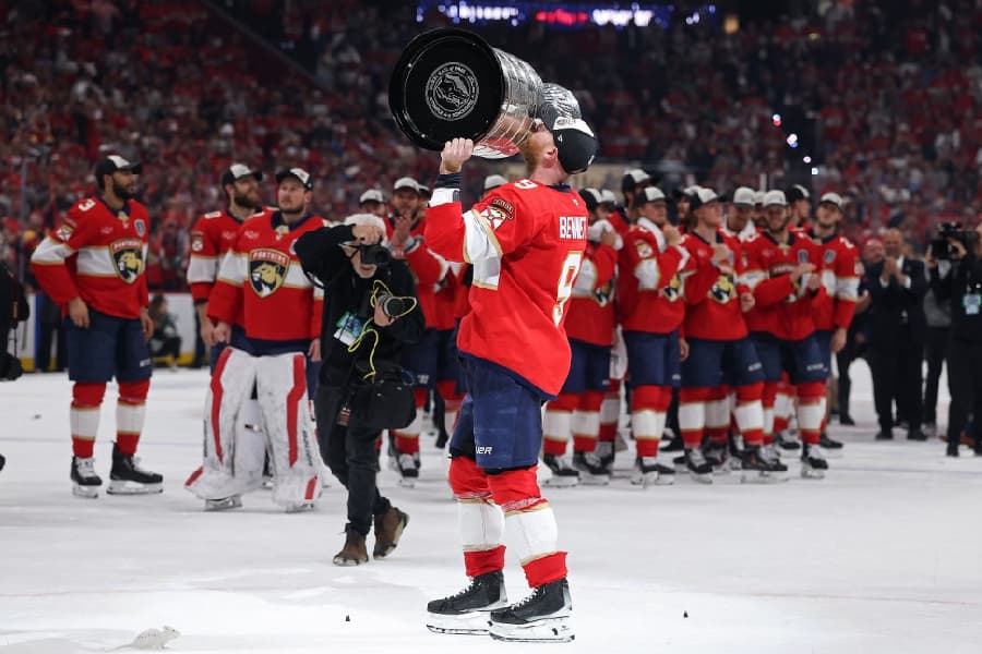 Time da Flórida é campeão do hóquei no gelo e põe Inter Miami numa fria