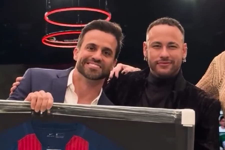 Covid faz Neymar reagendar jogo com Marçal e Luva de Pedreiro