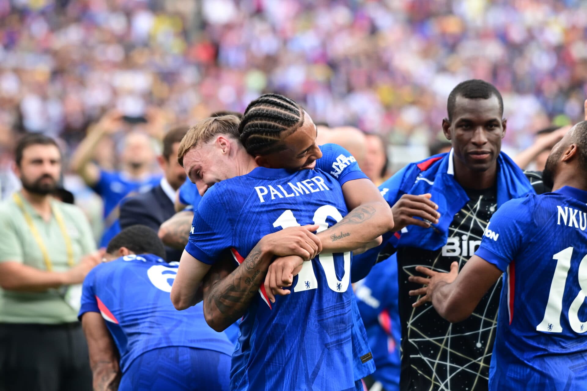 Temporada europeia apresenta nova geração de camisas 10