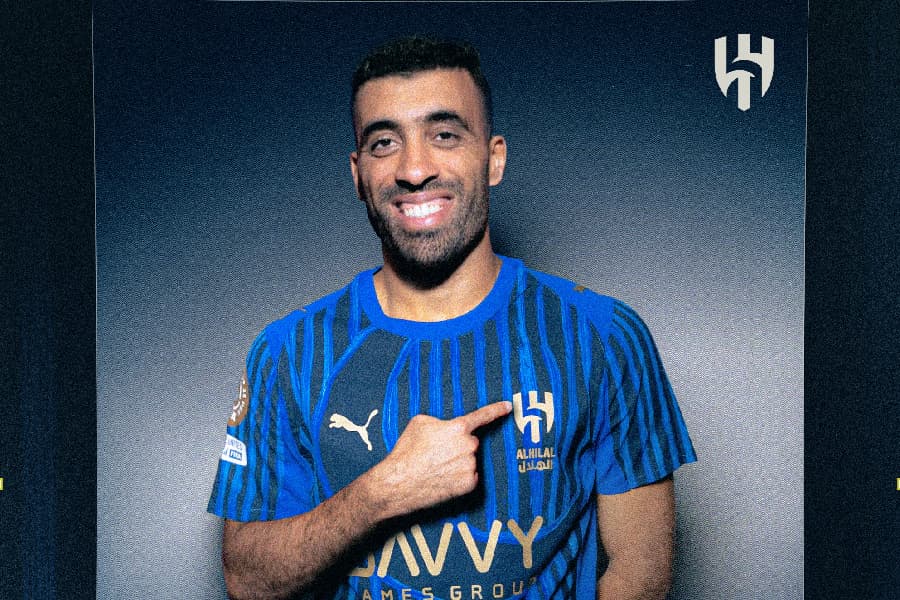 Al-Hilal contrata artilheiro de rival para encarar Fluminense no Mundial