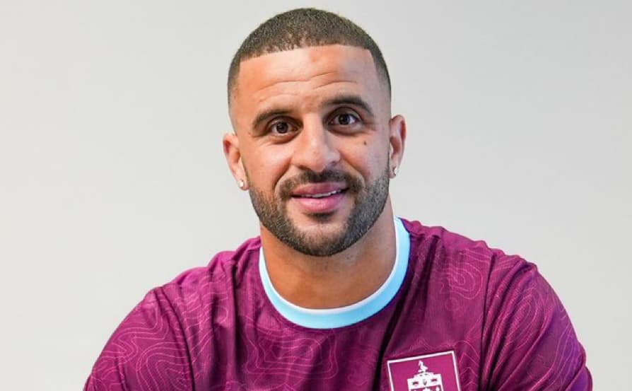 Como Walker foi de melhor lateral do mundo ao Burnley