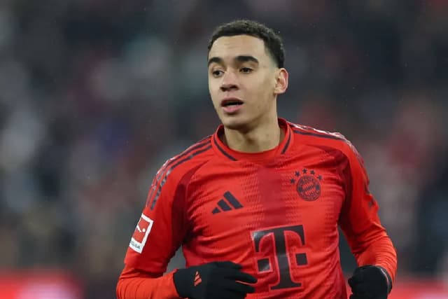 EA FC 26 deve ter Musiala e Bellingham na capa