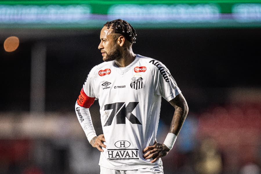 ‘Neymar tem que seguir Ancelotti, não o contrário’, diz Mourinho