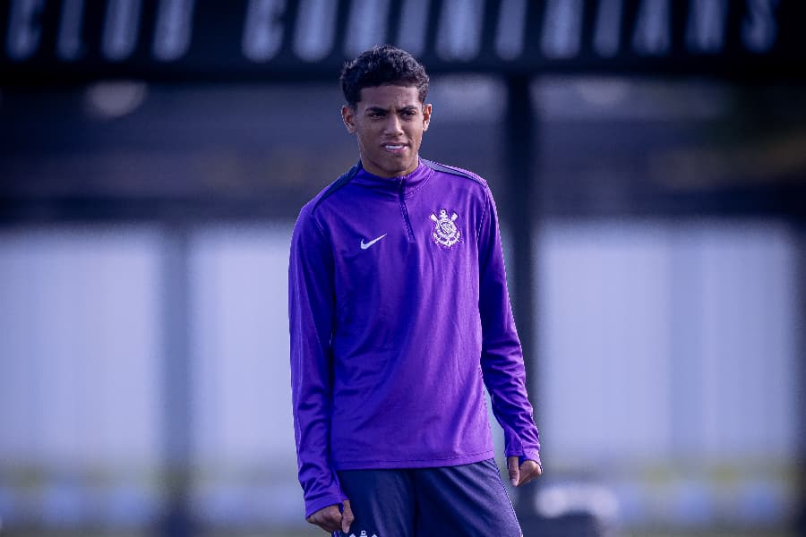 Em meio à crise, Corinthians perde joia da base para o Bahia