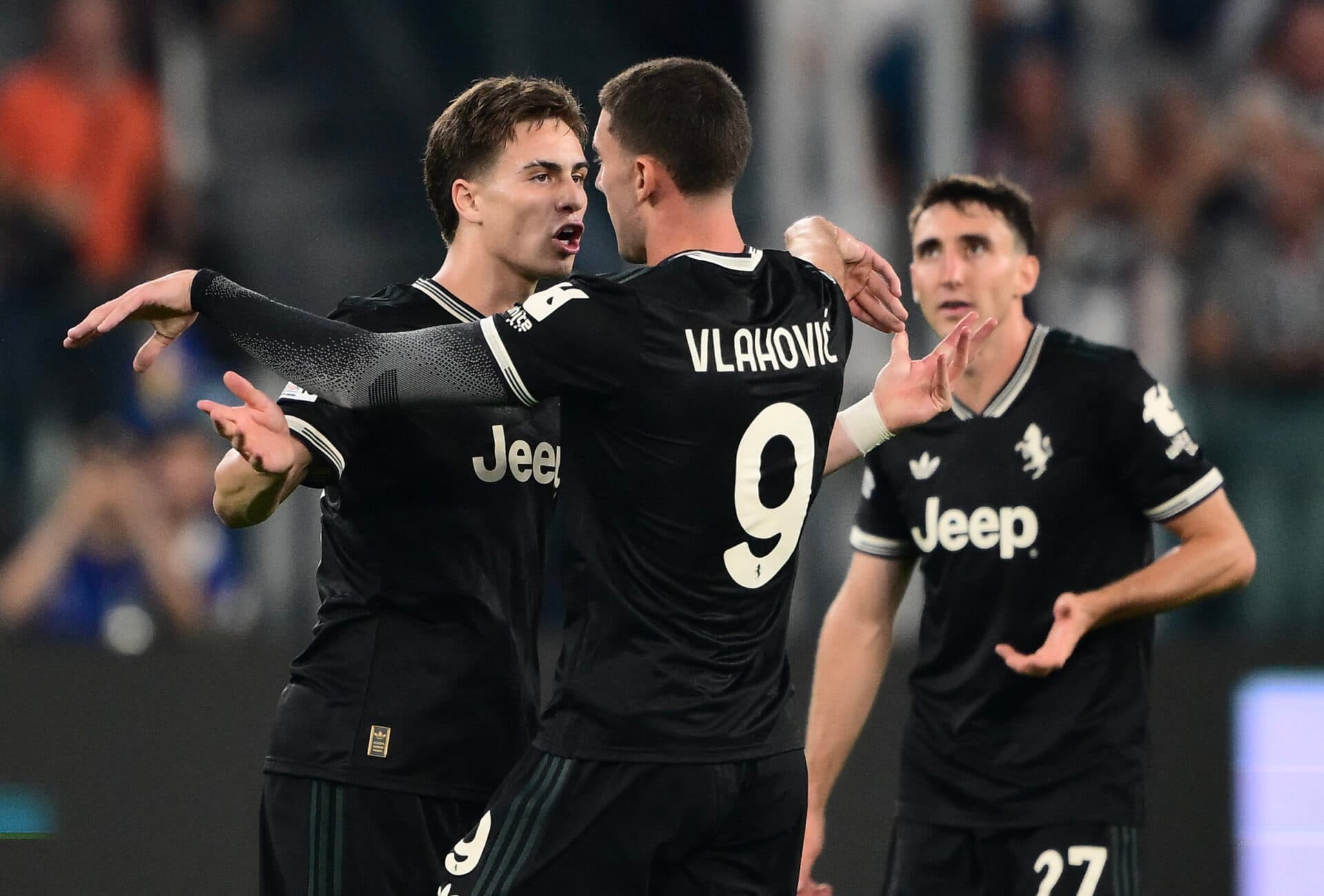 Em jogo de oito gols, Juventus busca empate heroico com o Dortmund