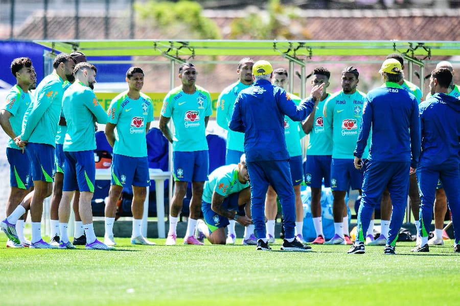 ‘Grupo consolidado’ de Ancelotti acirra disputa por poucas vagas na seleção