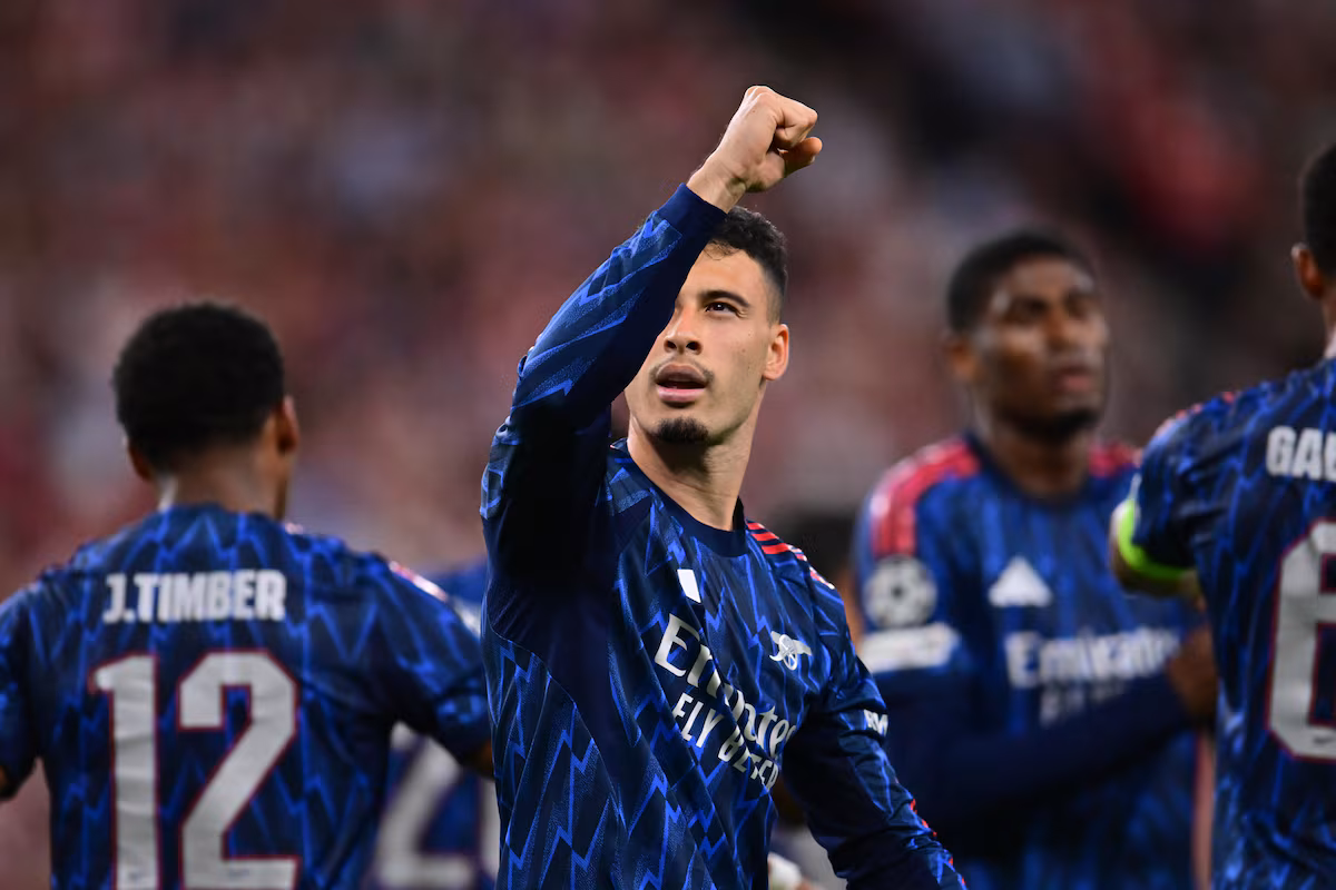 Martinelli responde na Champions após perder espaço no Arsenal de Arteta