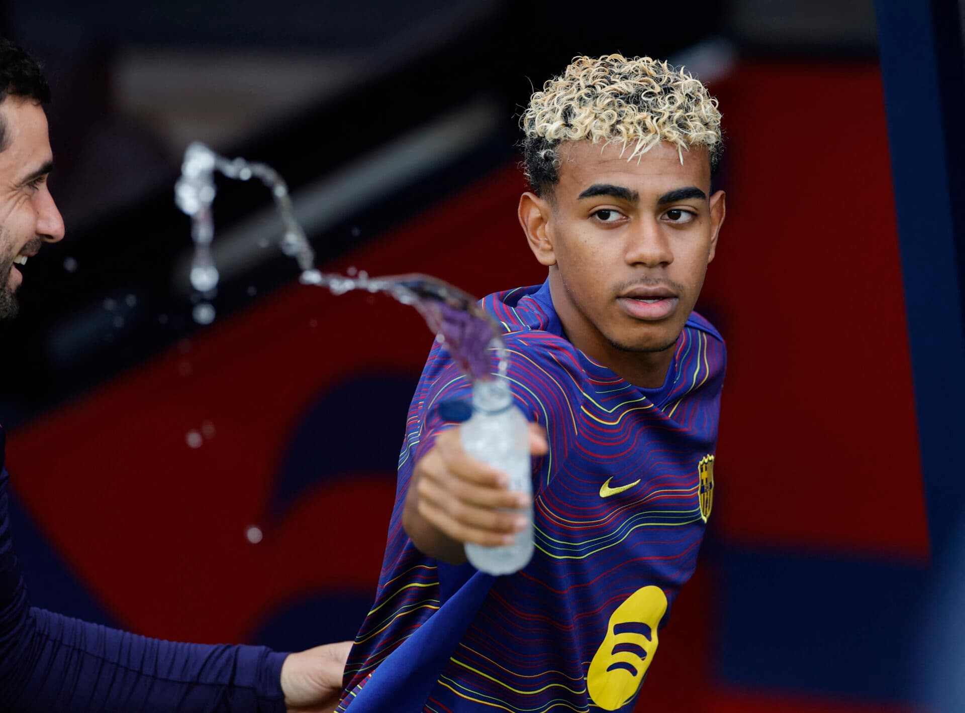 Flick x De la Fuente: entenda a troca de farpas que tem Yamal como pivô