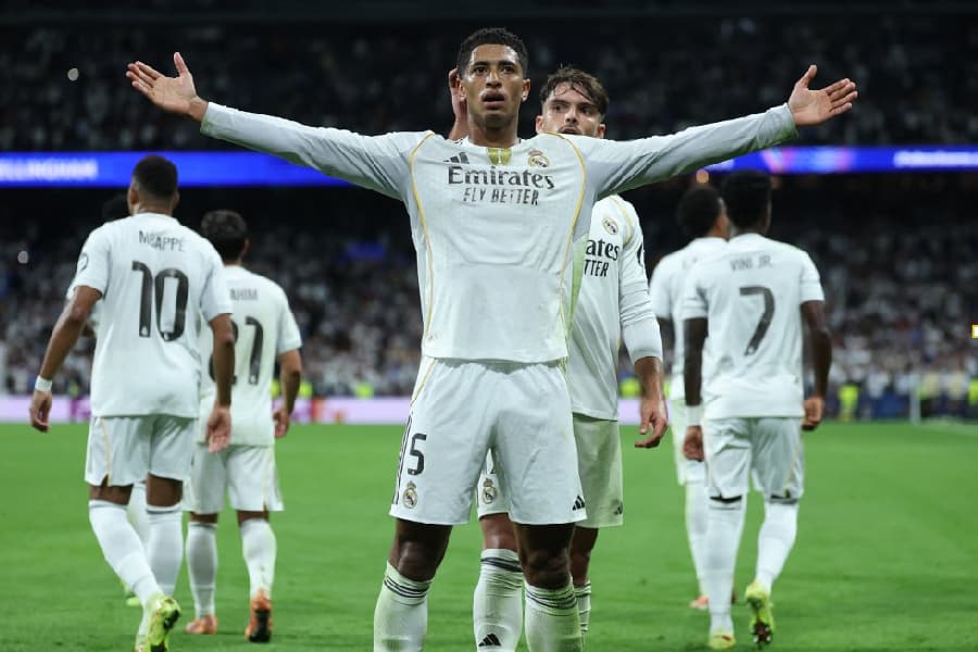 Bellingham decide, Real Madrid vence Juventus e segue 100% na Champions