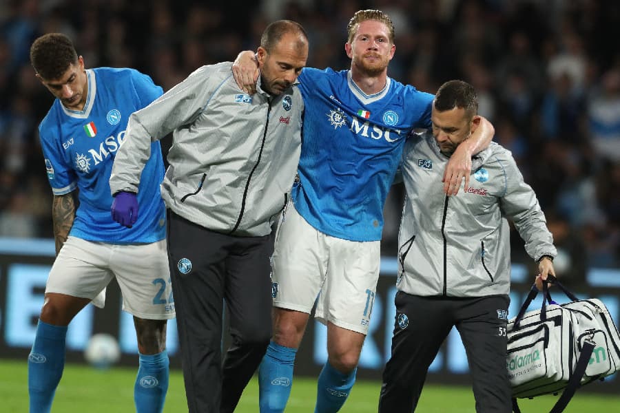 De Bruyne sofre grave lesão e preocupa Napoli para a temporada
