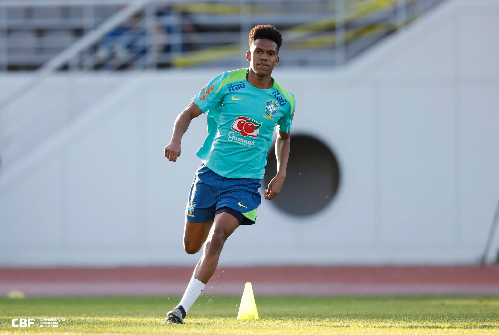 Estêvão titular? Como pode ser a escalação do Brasil contra a Coreia