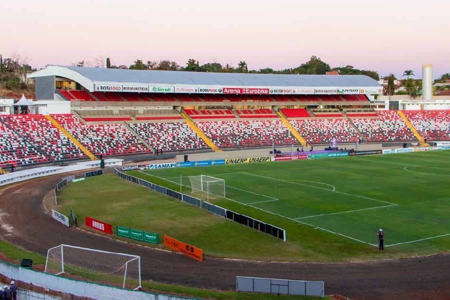 Botafogo-SP x Amazonas: onde assistir, horário e escalações pela Série B