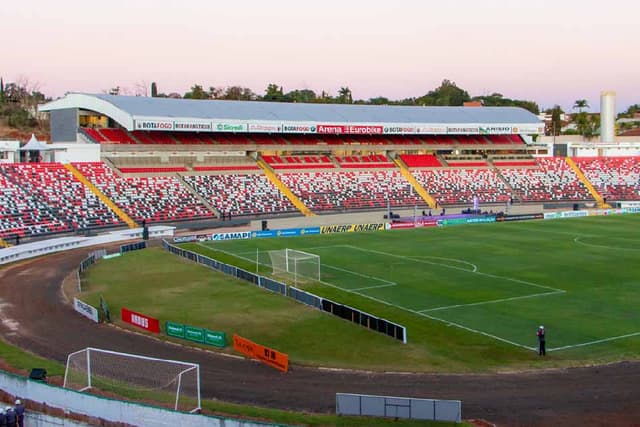 Botafogo-SP x Avaí: onde assistir, horário e escalações na Série B
