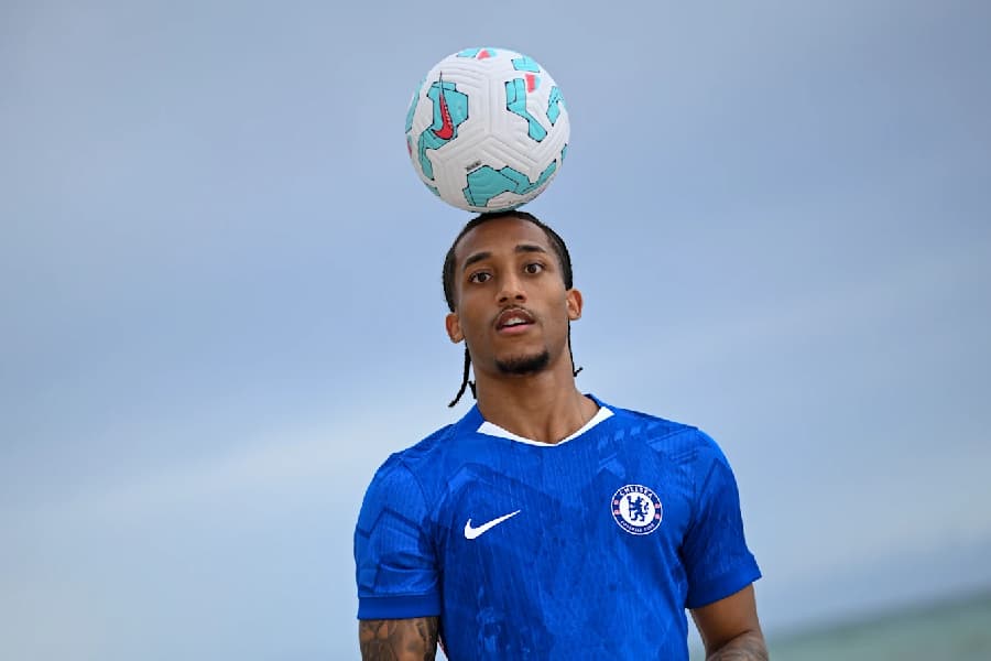 João Pedro passa em branco na Premier League e vê Copa em risco