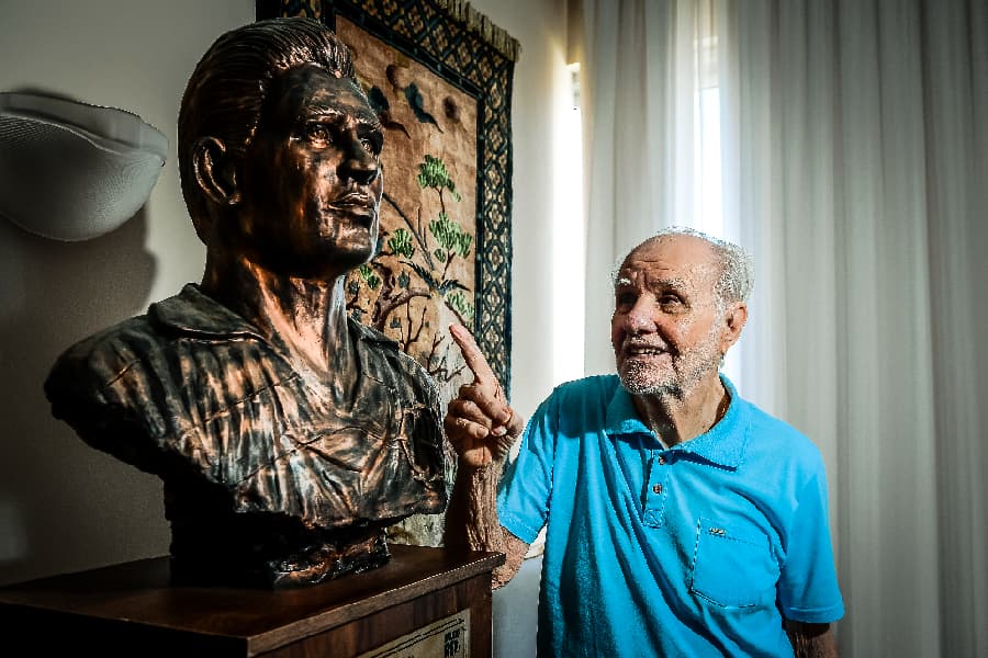 Evaristo de Macedo aprova Ancelotti na seleção: ‘É competente’