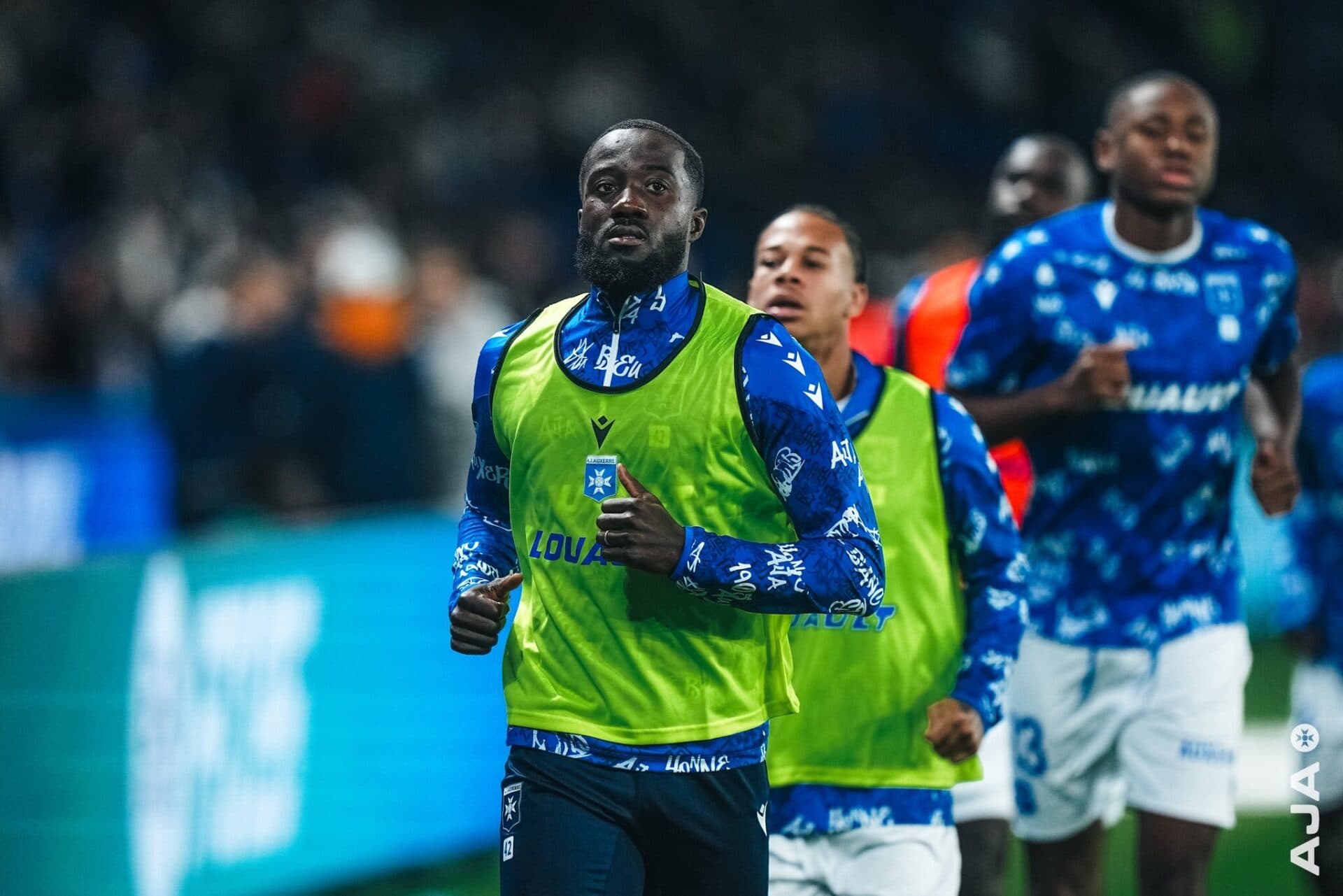 Auxerre x Olympique de Marselha: onde assistir ao vivo pelo Campeonato Francês