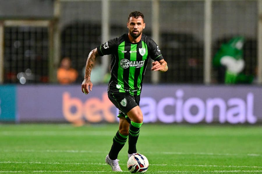 Travessão nega virada, e América-MG só empata com Vila Nova na Série B