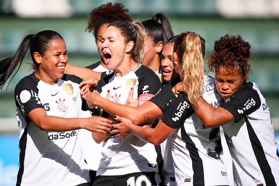 Corinthians supera Deportivo Cali e é hexa da Libertadores feminina