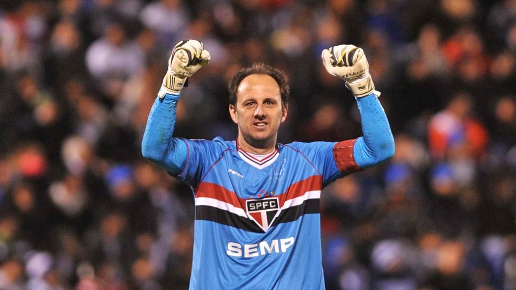 Rogério Ceni e mais: quem são os goleiros-artilheiros do futebol brasileiro