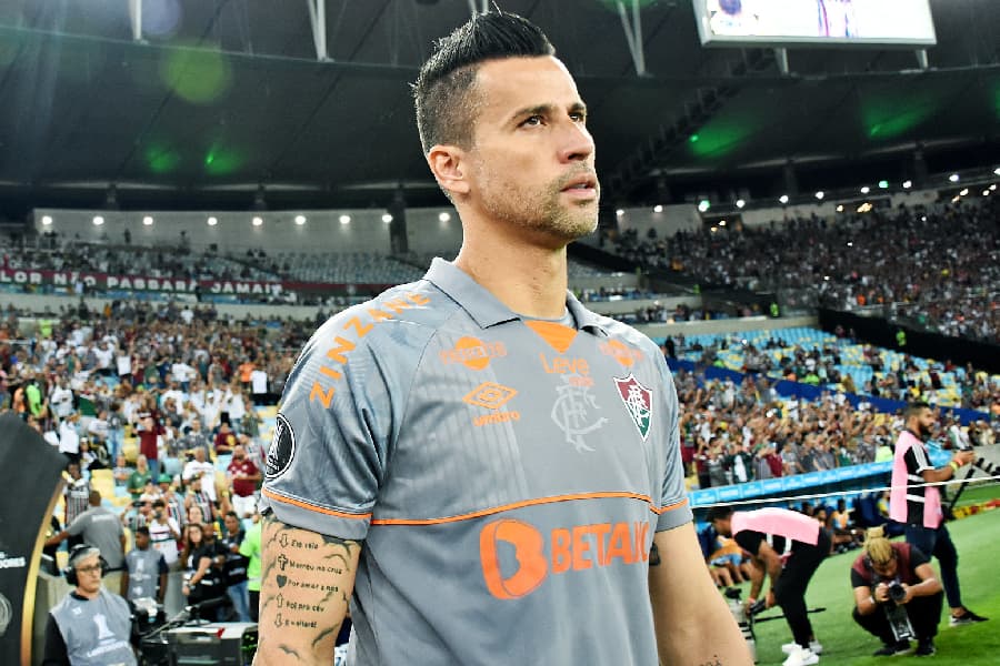 Quem são os jogadores com mais jogos no Campeonato Brasileiro