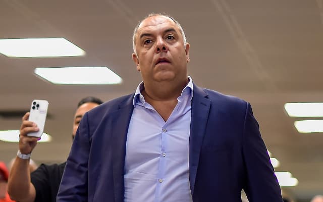 Vídeo contradiz versão de Marcos Braz e mostra agressão em shopping