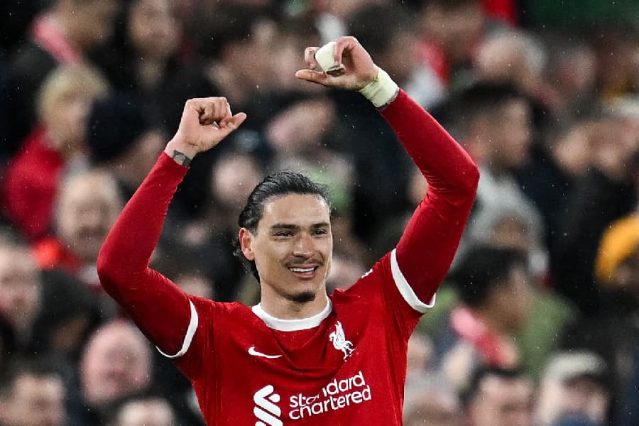 Liverpool vence e retoma liderança da Premier League; entenda a corrida